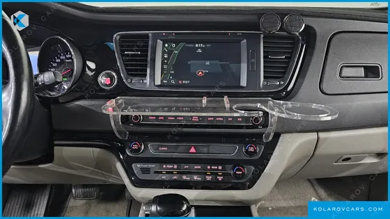 KIA CARNIVAL 9-SEATER PRESTIGE