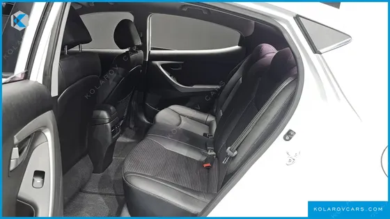 HYUNDAI ELANTRA (AVANTE) 1.6 GDI SMART