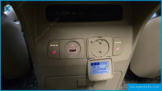 KIA CARNIVAL 9-SEATER HI-LIMOUSINE