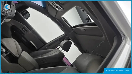 KIA CARNIVAL 7-SEATER LIMOUSINE