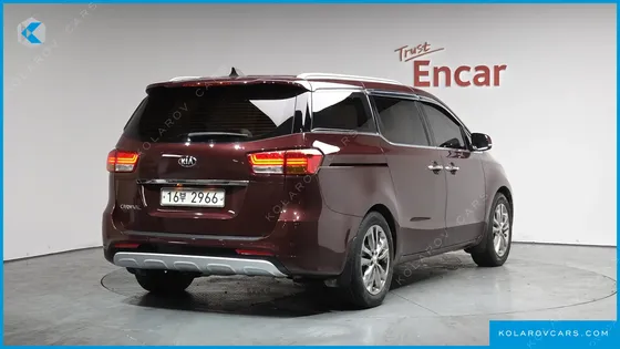 KIA CARNIVAL 9-SEATER PRESTIGE