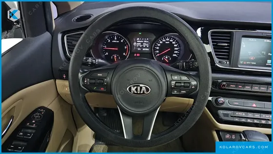 KIA CARNIVAL 9-SEATER PRESTIGE