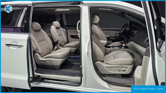 KIA CARNIVAL 9-SEATER NOBLESSE SPECIAL
