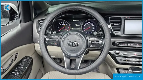 KIA CARNIVAL 9-SEATER NOBLESSE SPECIAL