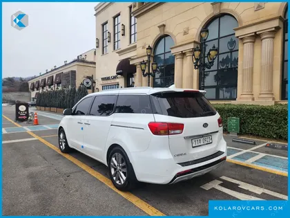 KIA CARNIVAL 9-SEATER NOBLESSE