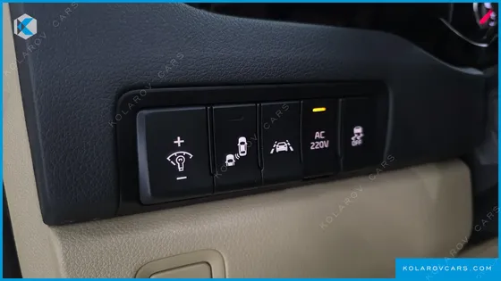 KIA CARNIVAL GASOLINE 9-SEATER NOBLESSE