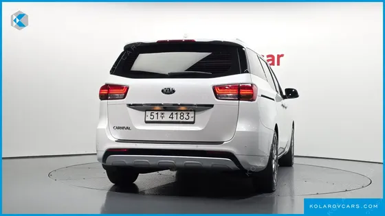 KIA CARNIVAL 9-SEATER PRESTIGE