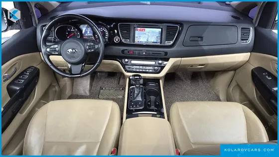 KIA CARNIVAL 9-SEATER PRESTIGE