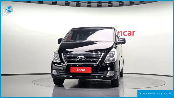 HYUNDAI STAREX 5-SEATER VAN