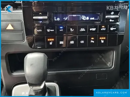 HYUNDAI STARIA HEV 1.6 TOURER 11-SEATER
