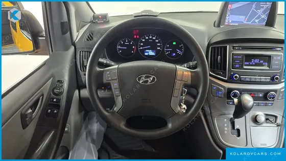 HYUNDAI STAREX 4WD GUARD CAR OF CHIDREN