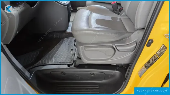 HYUNDAI STAREX 4WD GUARD CAR OF CHIDREN