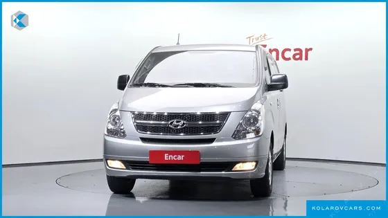 HYUNDAI STAREX 3-SEATER VAN