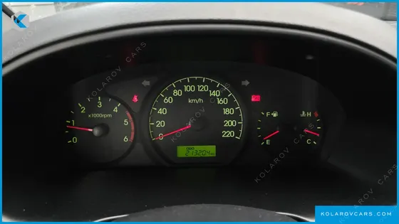 HYUNDAI STAREX 3-SEATER VAN