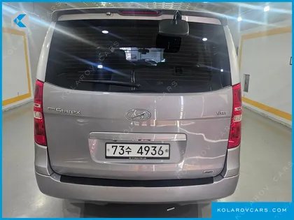 HYUNDAI STAREX 4WD 12-SEATER WAGON