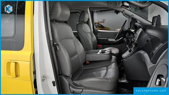 HYUNDAI STAREX GUARD CAR OF CHILDREN