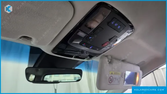 HYUNDAI STARIA L3.5 LOUNGE 9-SEATER