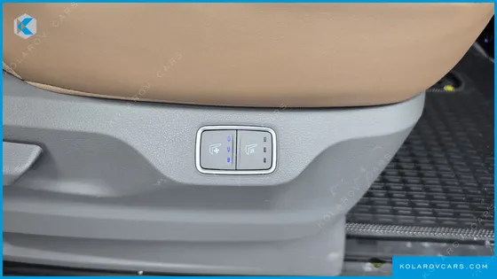 HYUNDAI STARIA L3.5 LOUNGE 9-SEATER