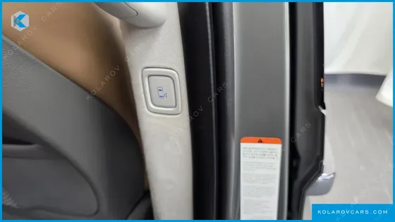HYUNDAI STARIA L3.5 LOUNGE 9-SEATER