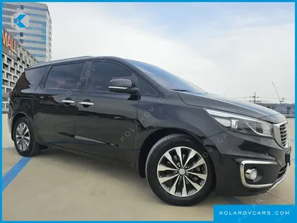 KIA CARNIVAL 9-SEATER LUXURY