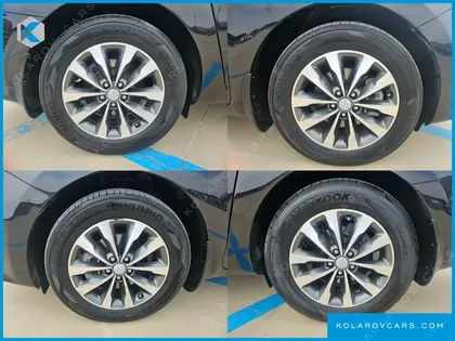 KIA CARNIVAL 9-SEATER LUXURY