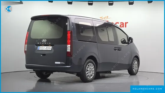 HYUNDAI STARIA L3.5 CARGO 5-SEATER