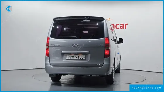 HYUNDAI STAREX 12-SEATER WAGON