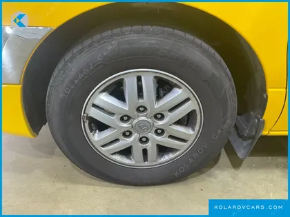 HYUNDAI STAREX GUARD CAR OF CHILDREN