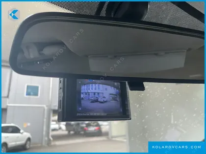 HYUNDAI STAREX GUARD CAR OF CHILDREN