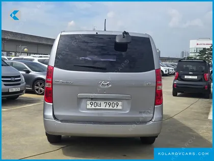 HYUNDAI STAREX 3-SEATER VAN