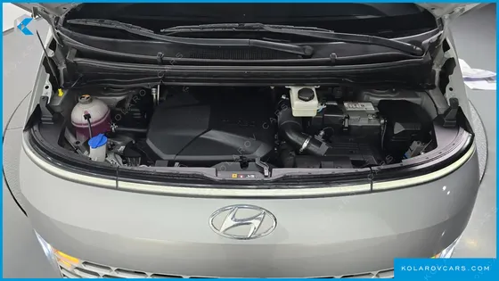 HYUNDAI STARIA CARGO 3-SEATER
