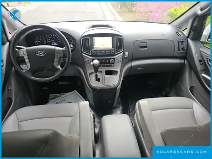 HYUNDAI STAREX 11-SEATER WAGON