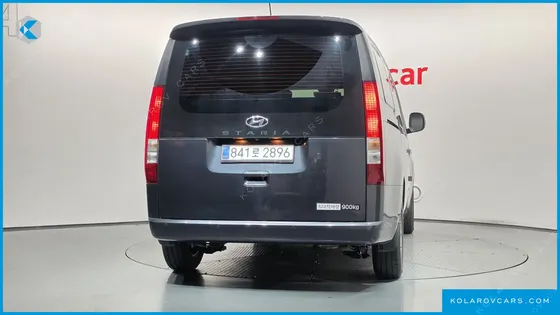 HYUNDAI STARIA CARGO 3-SEATER