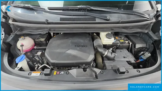 HYUNDAI STARIA CARGO 3-SEATER