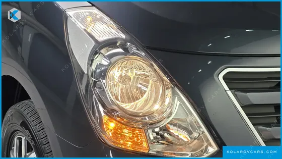 HYUNDAI STAREX 4WD 11-SEATER WAGON