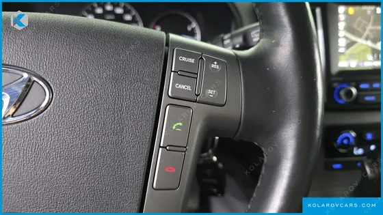 HYUNDAI STAREX 4WD 11-SEATER WAGON