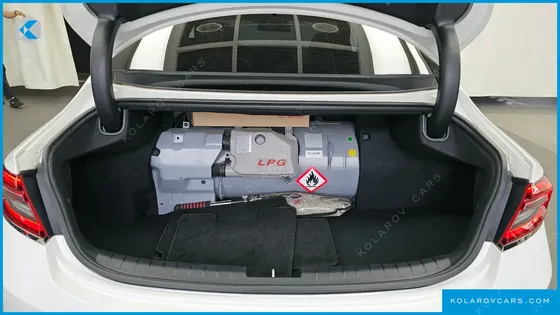 HYUNDAI GRANDEUR 3.0 LPI MODERN (RENTAL CAR)
