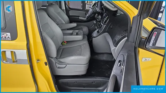 HYUNDAI STAREX GUARD CAR OF CHILDREN