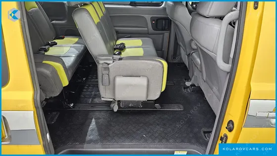 HYUNDAI STAREX GUARD CAR OF CHILDREN