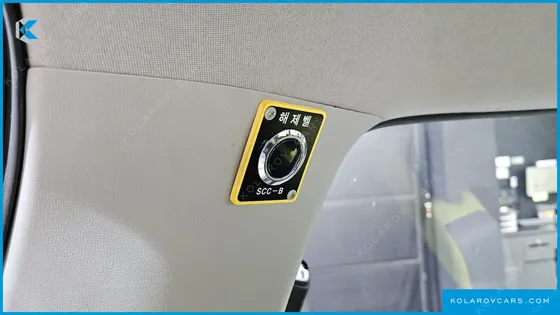 HYUNDAI STAREX GUARD CAR OF CHILDREN