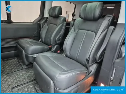 HYUNDAI STARIA L3.5 LOUNGE 7-SEATER