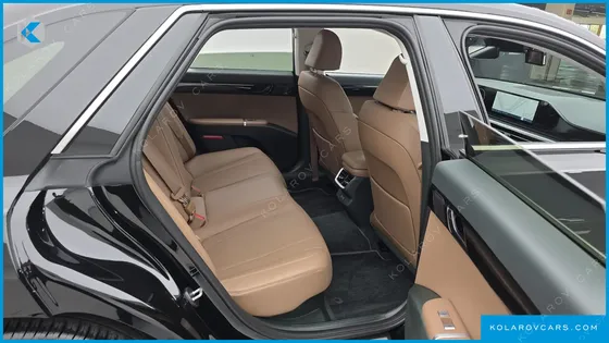 HYUNDAI GRANDEUR PREMIUM