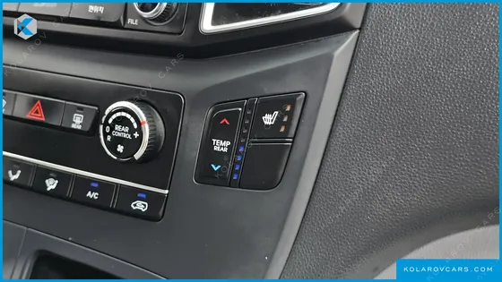HYUNDAI STAREX 12-SEATER WAGON