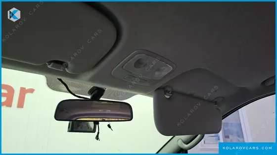 HYUNDAI STAREX 12-SEATER WAGON
