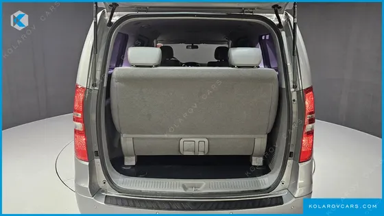 HYUNDAI STAREX 12-SEATER WAGON