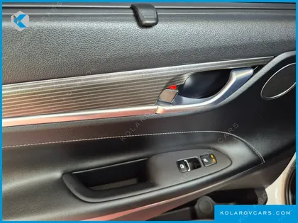 HYUNDAI GRANDEUR 2.4 PREMIUM
