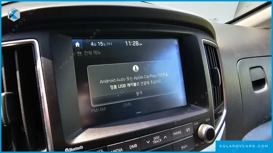 HYUNDAI STAREX 5-SEATER VAN