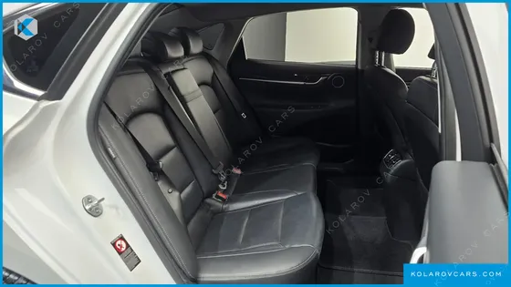 HYUNDAI GRANDEUR 2.4 PREMIUM