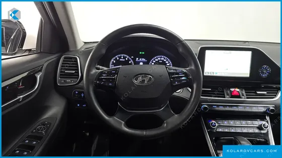 HYUNDAI GRANDEUR 2.4 PREMIUM