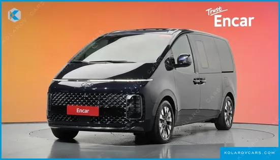 HYUNDAI STARIA LOUNGE 9-SEATER